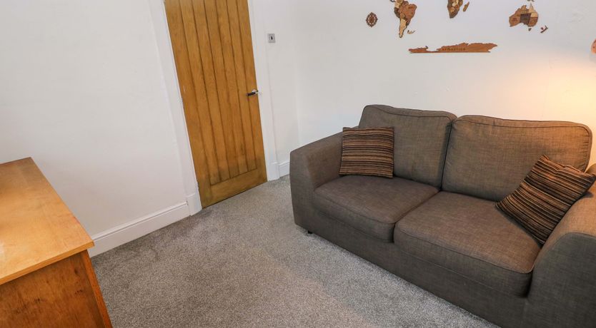 Photo of 100 Cwmphil Road