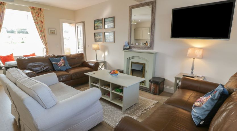 Photo of Arthur's Cottage