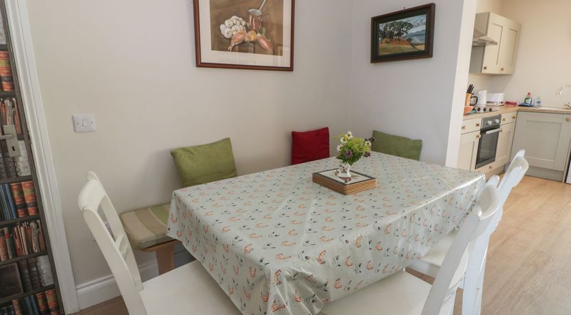 Photo of Arthur's Cottage