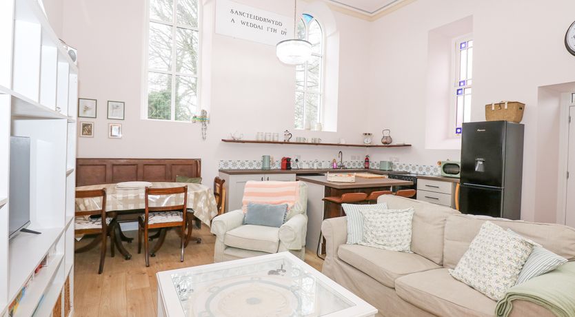 Photo of The Old Nant-y-Fflint Chapel