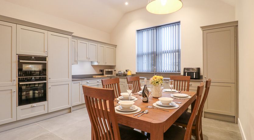 Photo of Oakwood Lodge