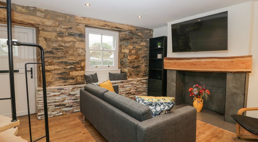 Photo of Cosy Logs Cottage