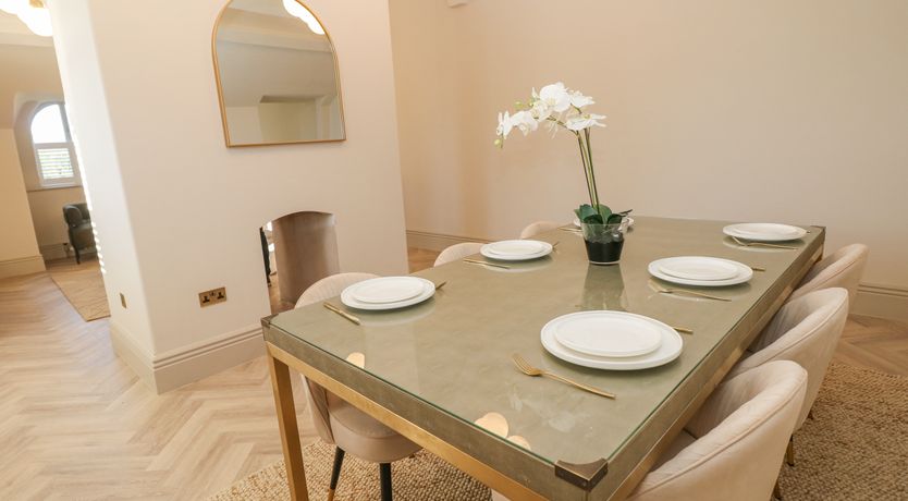 Photo of Castleton Suite