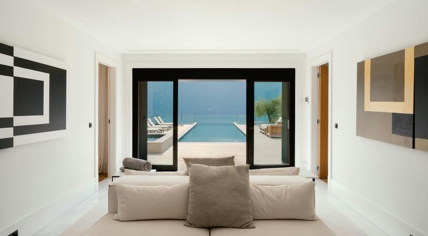 Photo of Lago & Montagne