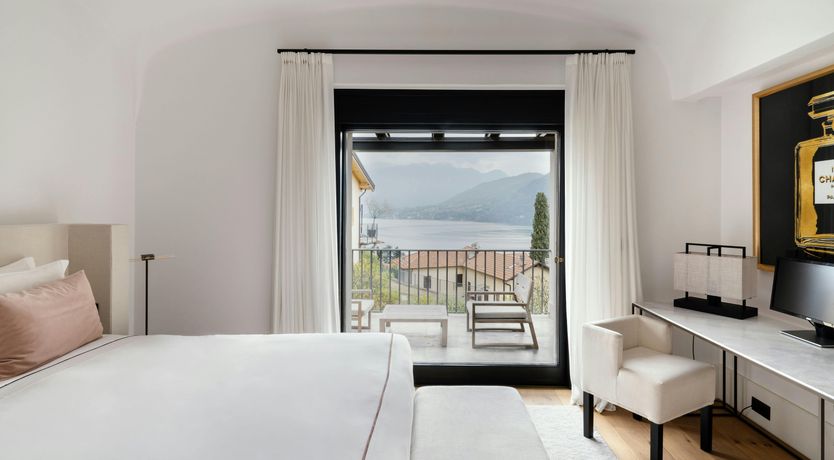 Photo of Lago & Montagne