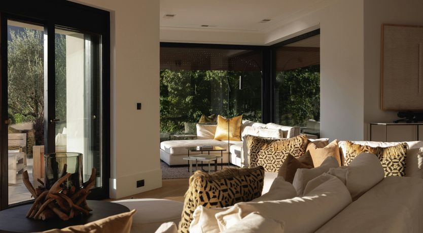 Photo of Lago & Montagne