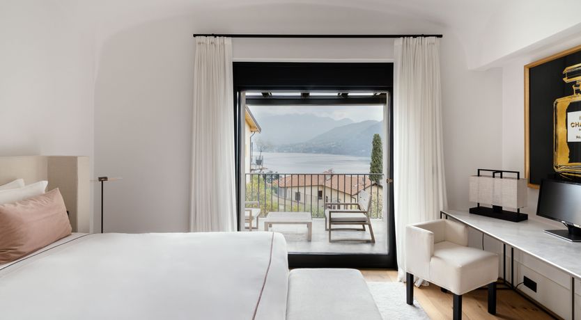 Photo of Lago & Montagne