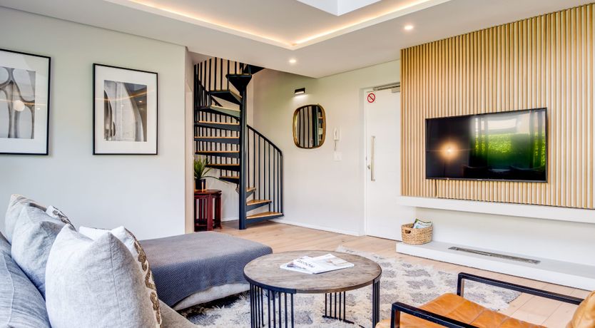 Photo of The Dream Weaver