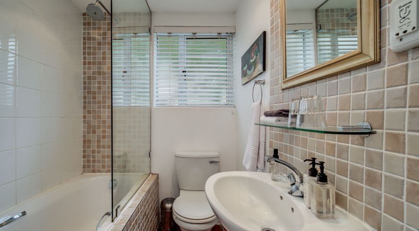 Photo of Infinite Number of Bays