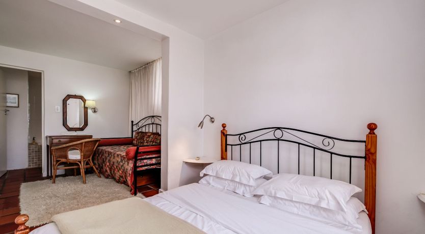 Photo of Infinite Number of Bays