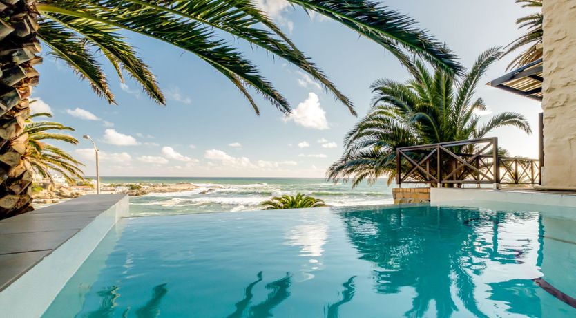 Photo of Infinite Number of Bays