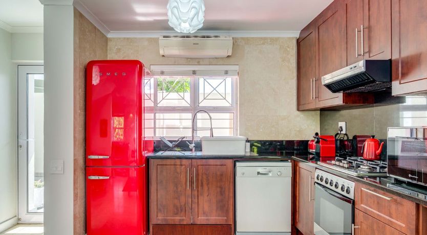 Photo of Eclectic City