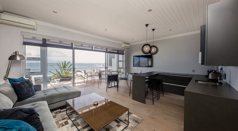 Photo of Bay of Palms