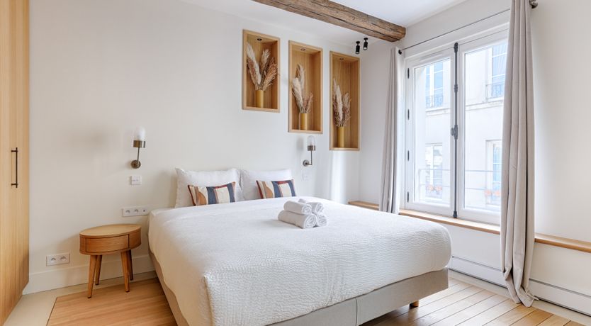 Photo of The Parisian Pearl