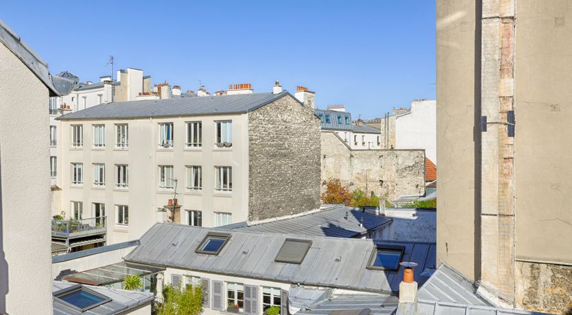 Photo of The Parisian Pearl