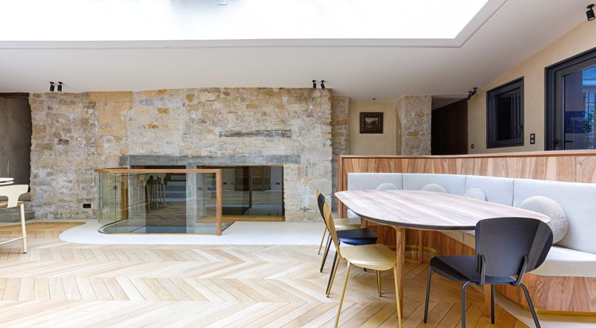 Photo of The Parisian Pearl