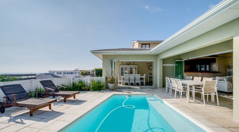 Photo of The Beachcombers