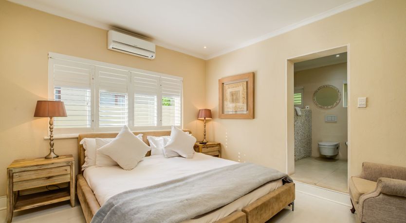 Photo of The Beachcombers