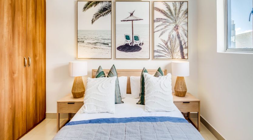 Photo of Portal to Mouille Point