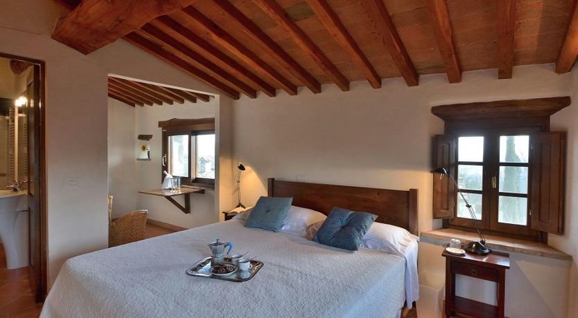 Photo of Chianti Sunrise