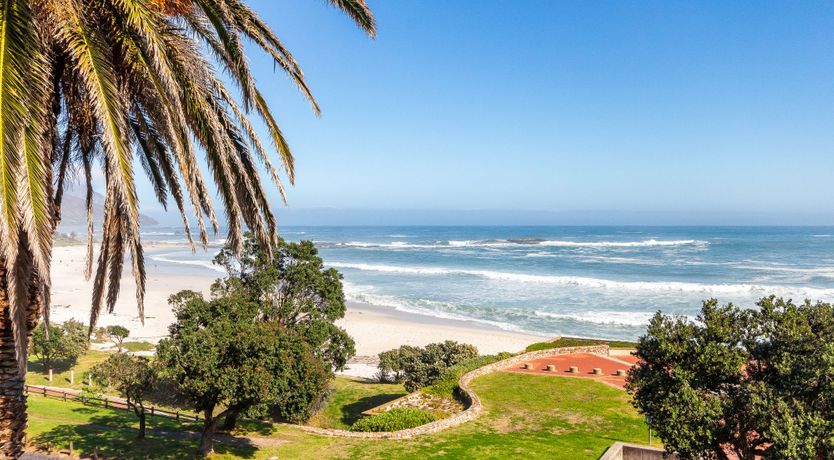 Photo of Beauty & The Beach