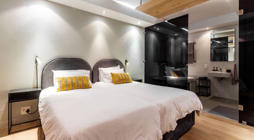 Photo of Beauty & The Beach