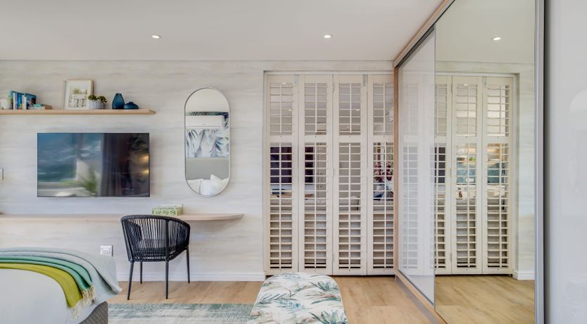 Photo of Seafoam Pearl