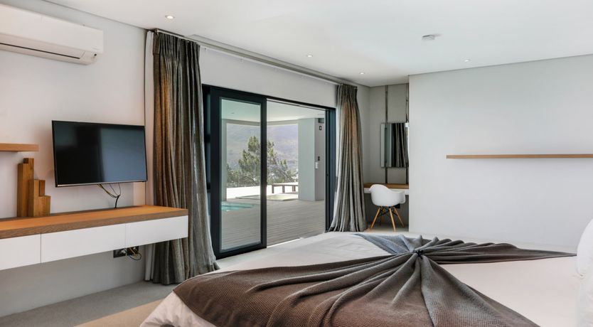 Photo of Sea Meets Mountain