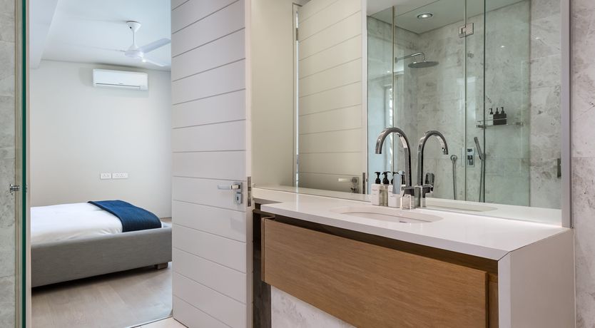 Photo of On the Boulder’s Back