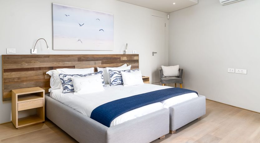 Photo of On the Boulder’s Back