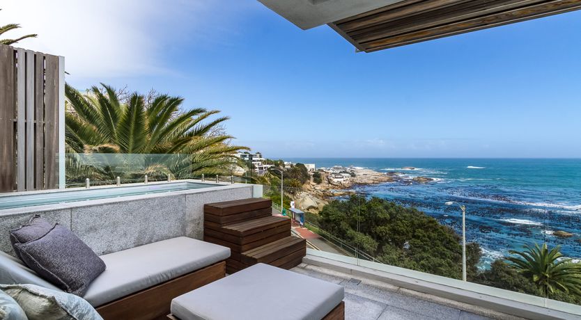 Photo of On the Boulder’s Back