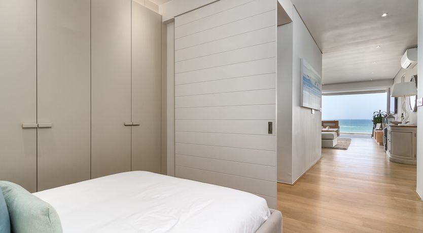 Photo of On the Boulder’s Back