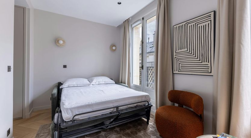 Photo of The Parisian Life