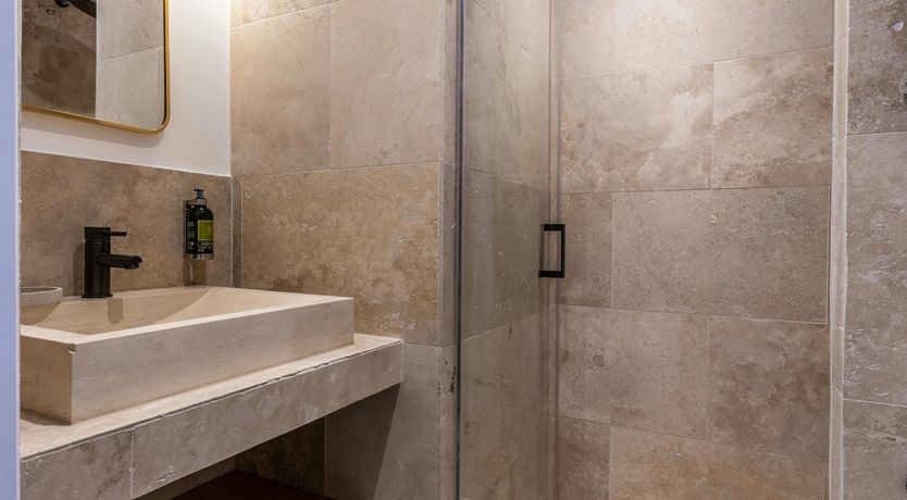 Photo of The Parisian Life