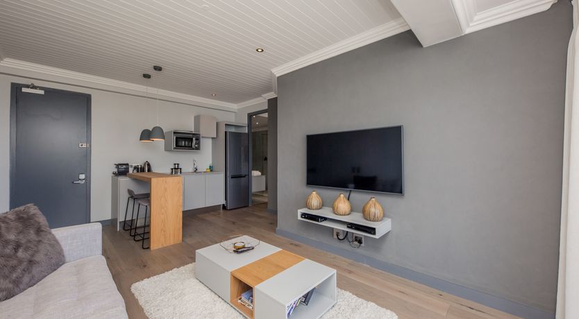 Photo of Breeze On Camps Bay