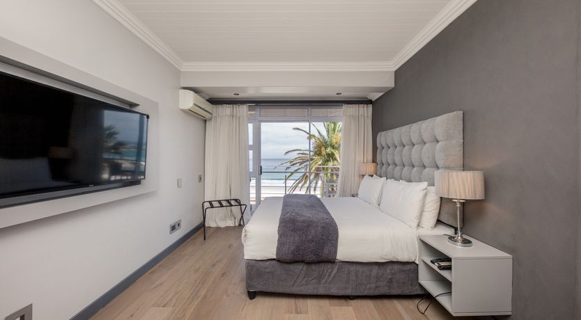 Photo of Breeze On Camps Bay