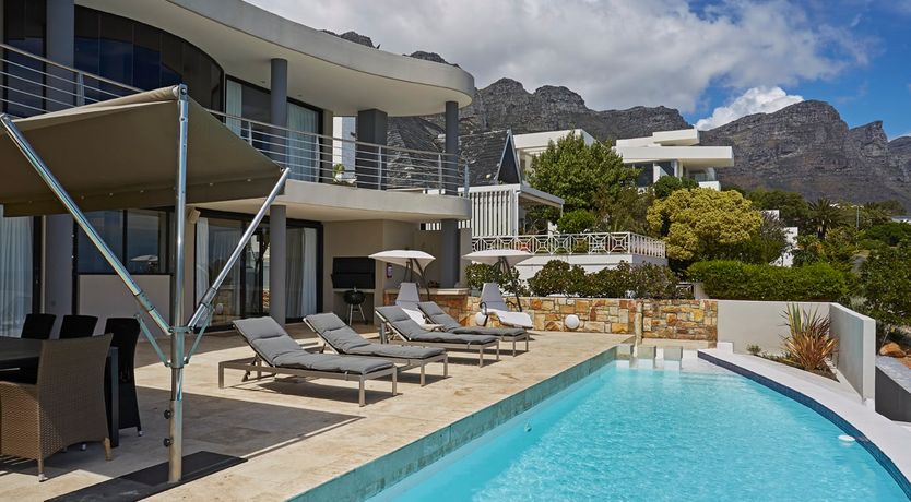 Photo of Coastline Curves