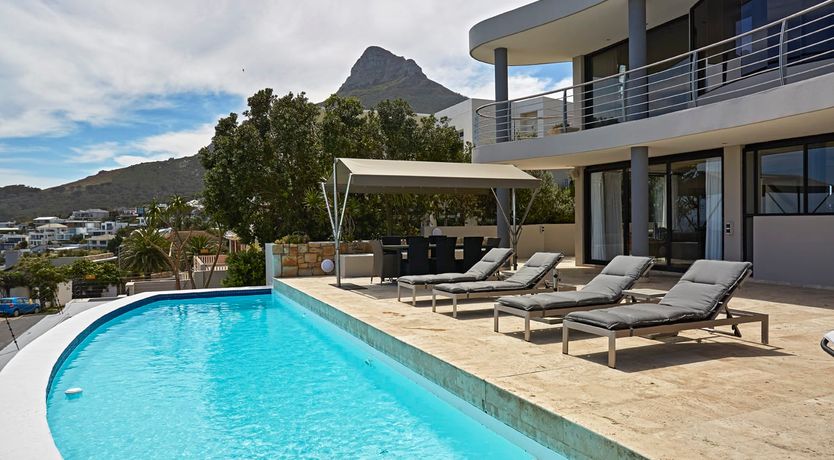 Photo of Coastline Curves