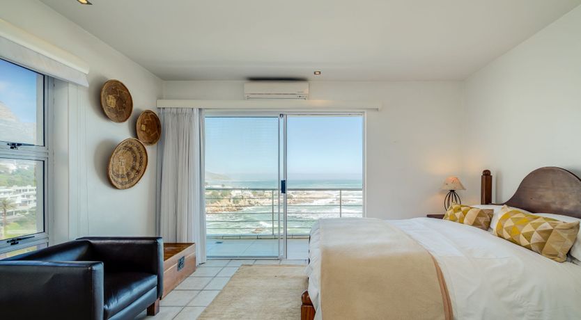 Photo of Beauty & the Bay