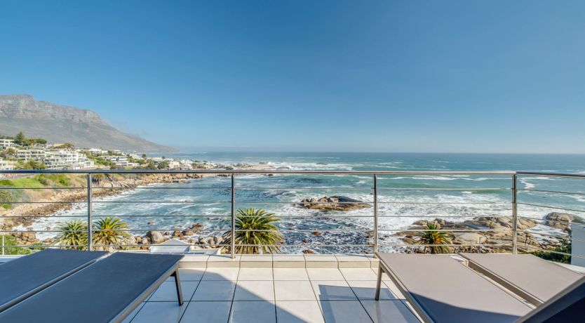 Photo of Beauty & the Bay