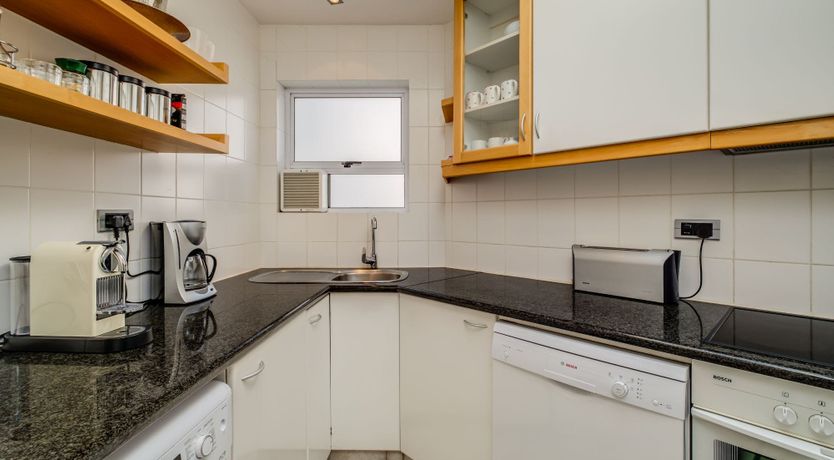 Photo of Beauty & the Bay