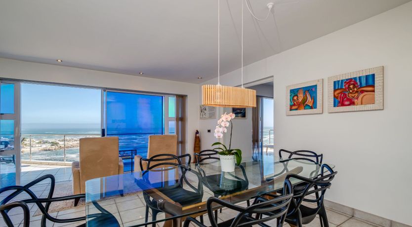 Photo of Beauty & the Bay