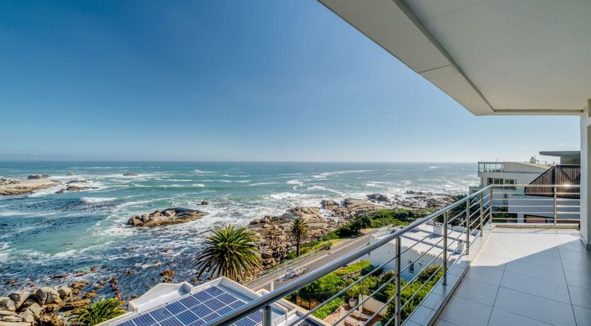 Photo of Beauty & the Bay