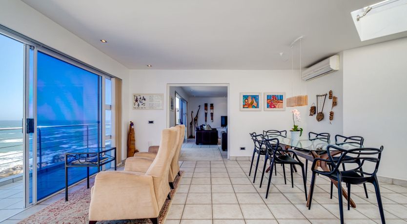 Photo of Beauty & the Bay