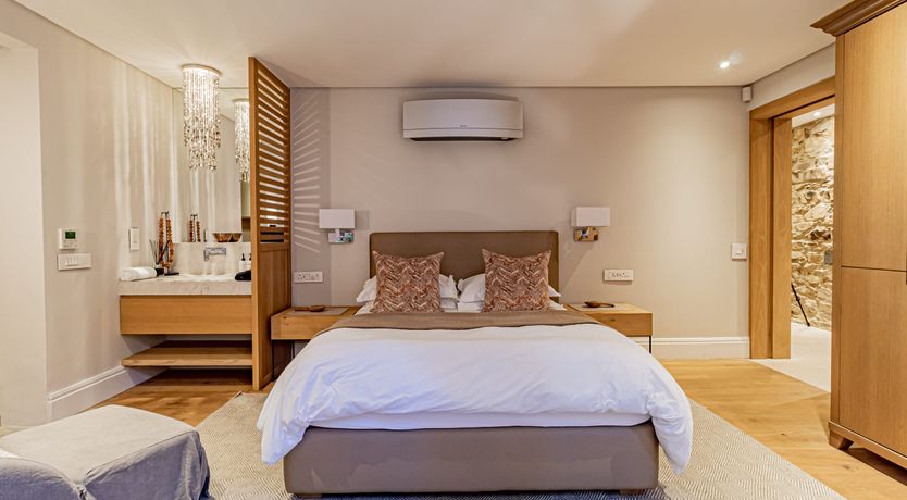 Photo of Signal from Above