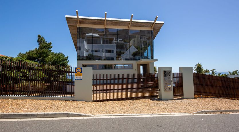 Photo of Beside The Bay