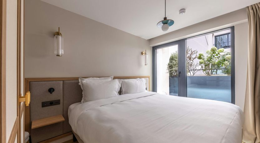 Photo of Opéra Chic