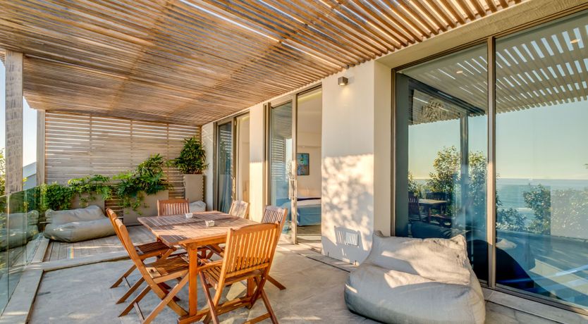 Photo of Tropical Arcadia