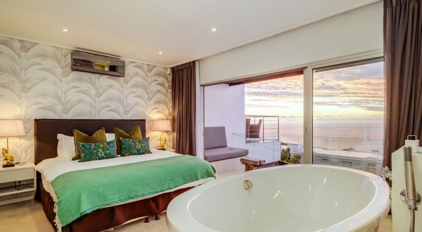 Photo of South Atlantic Spectacular