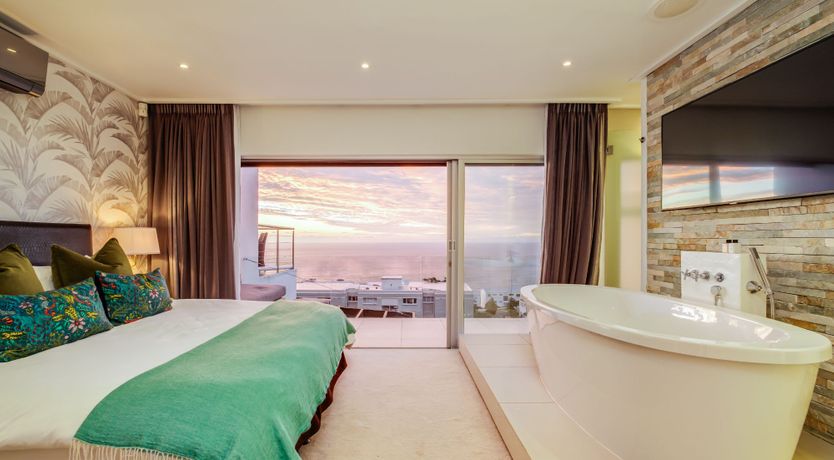 Photo of South Atlantic Spectacular